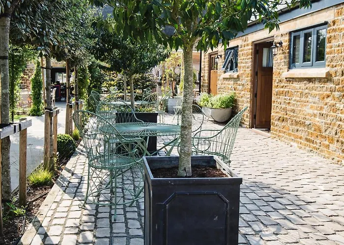 The George Inn