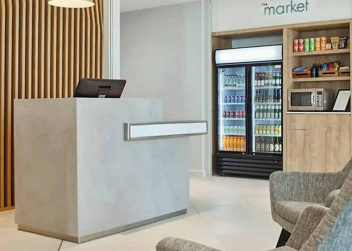 Courtyard By Marriott Oxford City Centre